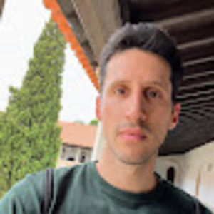 Meet your Posher, Tomer